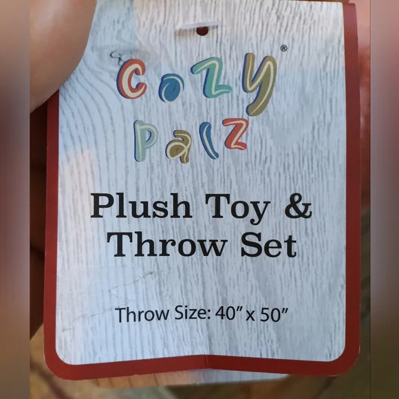 Pink Pig Stuffed Animal with Blanket 40"x50" - Picture 5 of 6